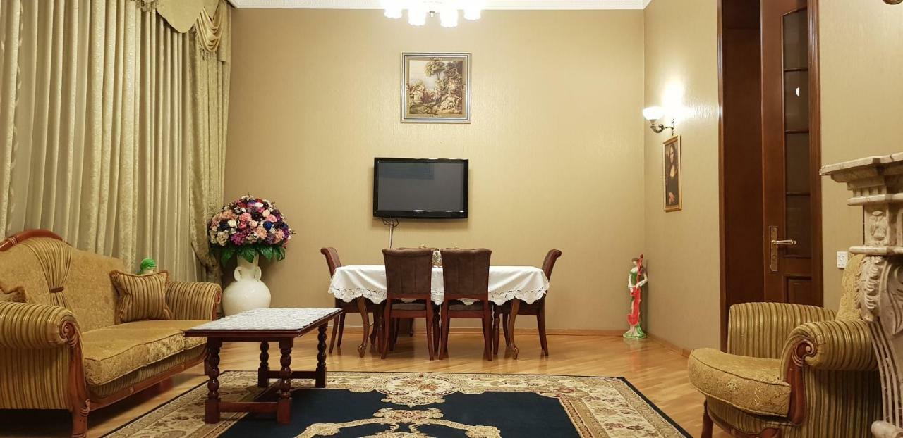 Gulluoglu Royal Suite Luxury Apartment Baku Kültér fotó